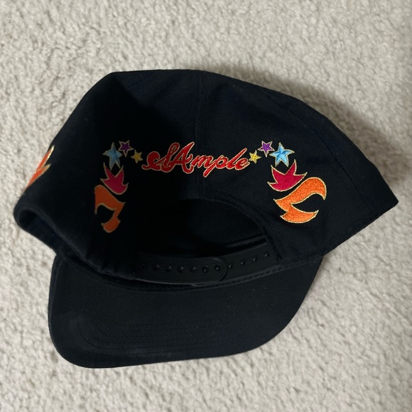 Atlanta Braves Tomahawk Snapback - Picture 4 of 5